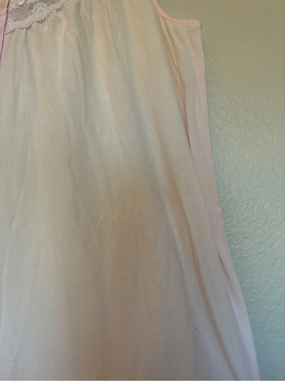 Vintage 100% Cotton Lightweight Light Pink/White Sleeveless Lace-Trim Nightgown - Picture 4 of 10